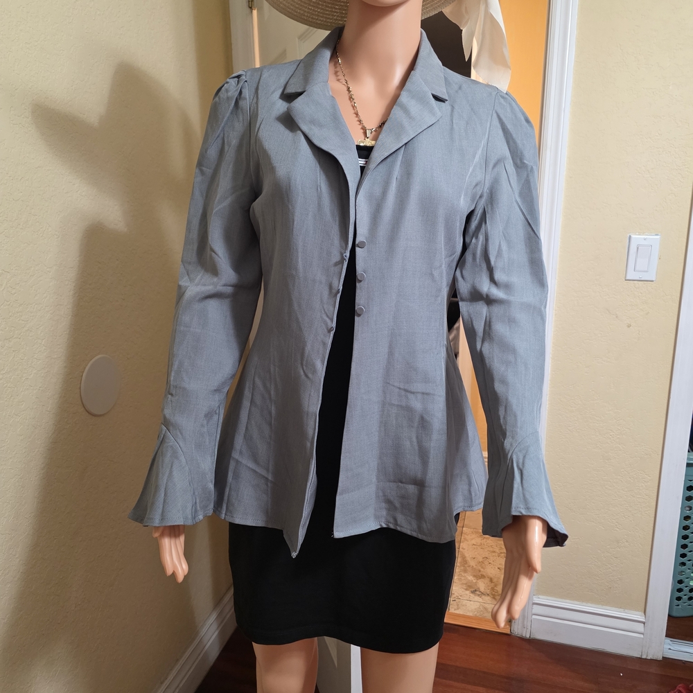 Light Gray Button-Front Tailored Blouse - image 1